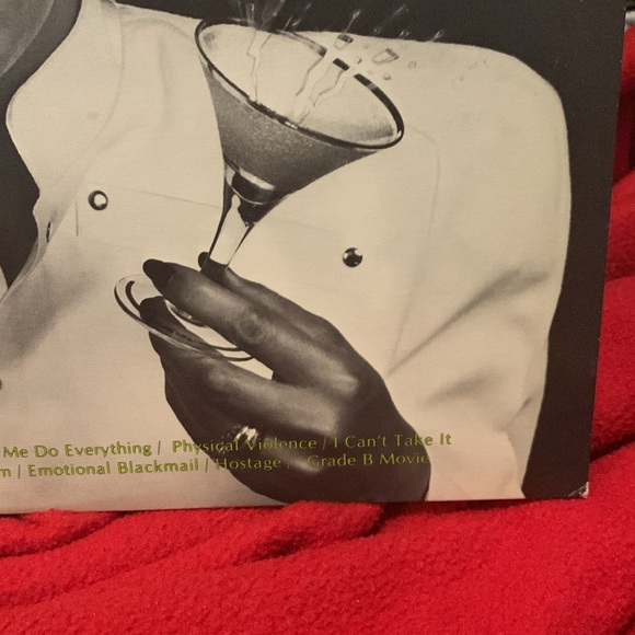 Rough Trade vinyl record - Picture 7 of 10